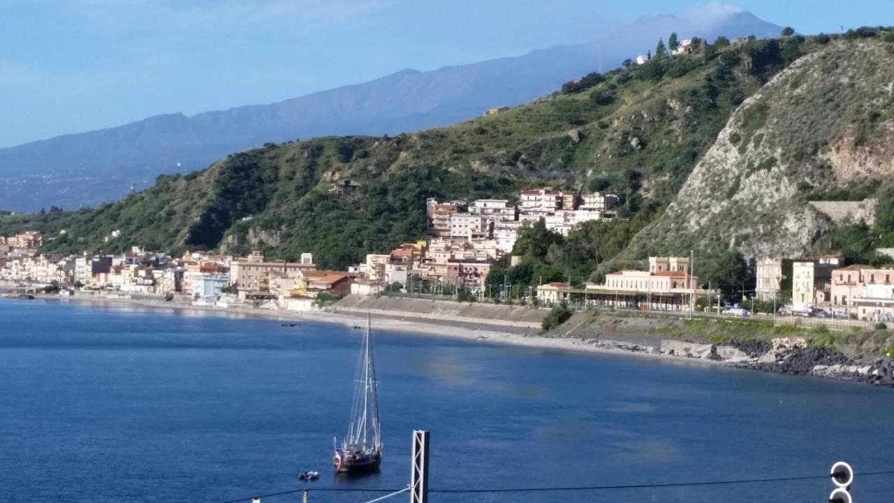 Taormina Holiday Apartment Luaran gambar