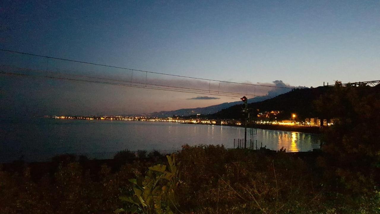 Taormina Holiday Apartment Luaran gambar